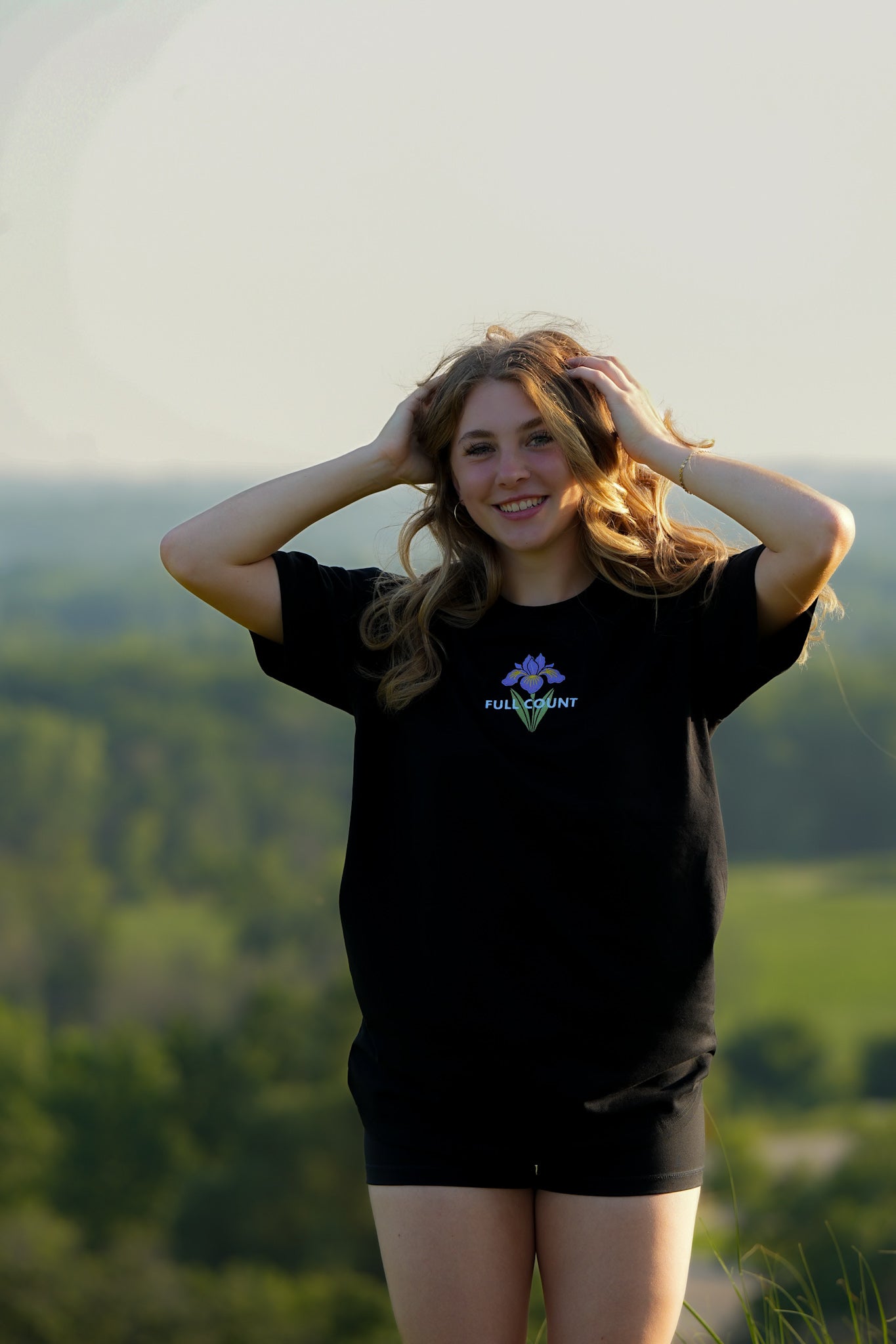 Iris Tee